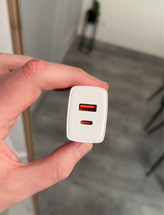 Блочок Baseus compack quick charger 20W