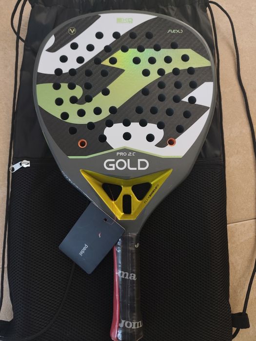 Raquete Joma gold 2025.