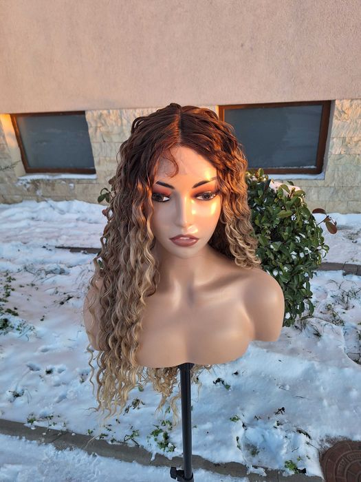 Długa Kręcona Peruka Ombre Z Koronką Z Przodu Lace Front Wig
