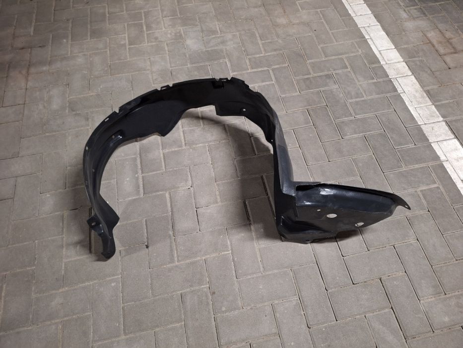 Nadkole prawe przednie Toyota Auris 2007+ REZAW-PLAST