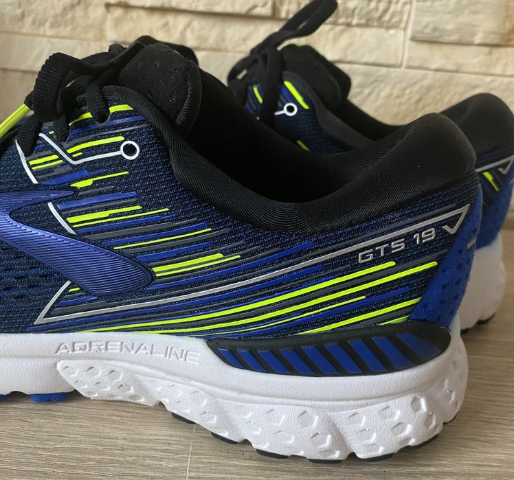 Buty do biegania Brooks Adrenaline GTS 19 r.44,5
