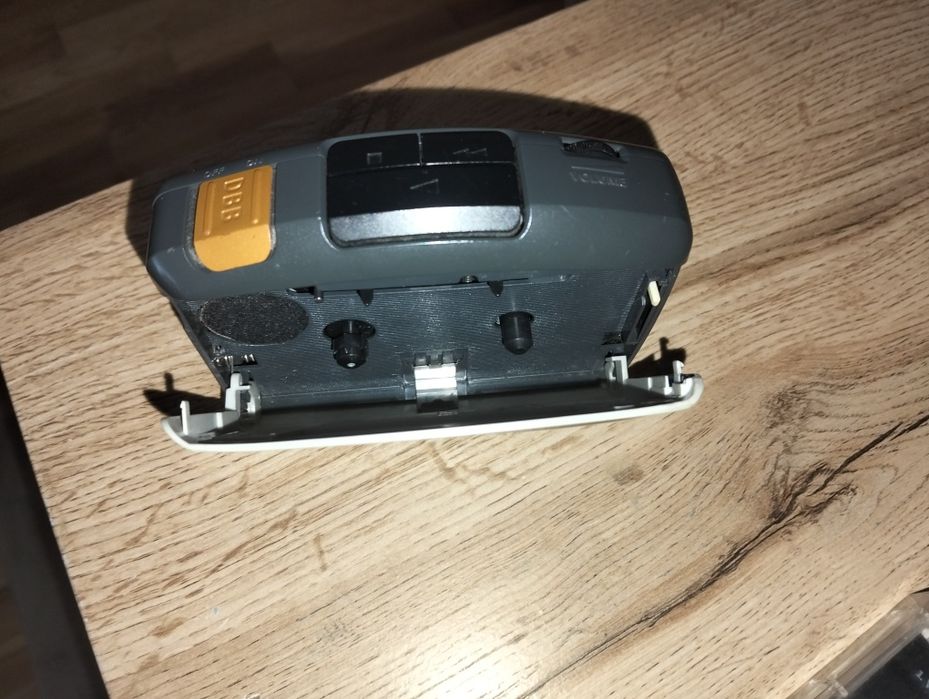 Leitor de cacetes com radio da Philips