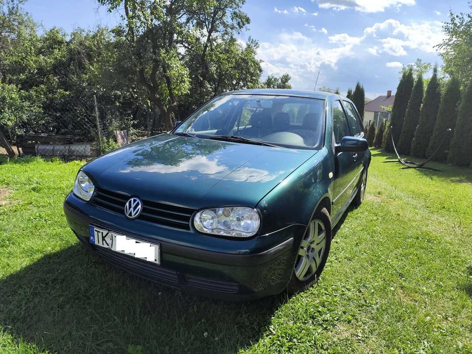 Volkswagen Golf 1,6  + LPG