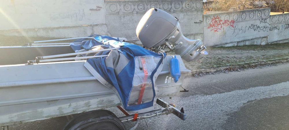 Лодка Крым Honda BF 40 2014 с лафетом