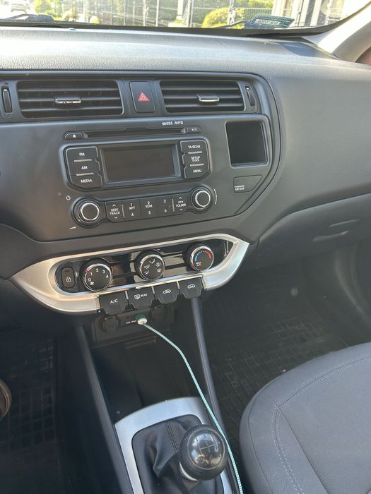 Sprzedam KIA RIO salon POLSKA