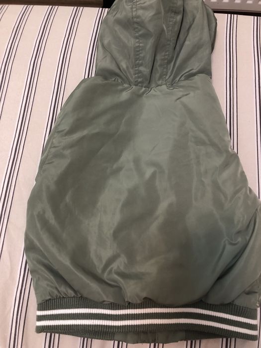 Куртка ( вітровка) rezerved