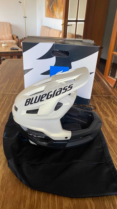 Capacete Bluegrass Vanguard Core M