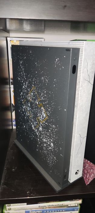 Xbox One x limited edition gears 4