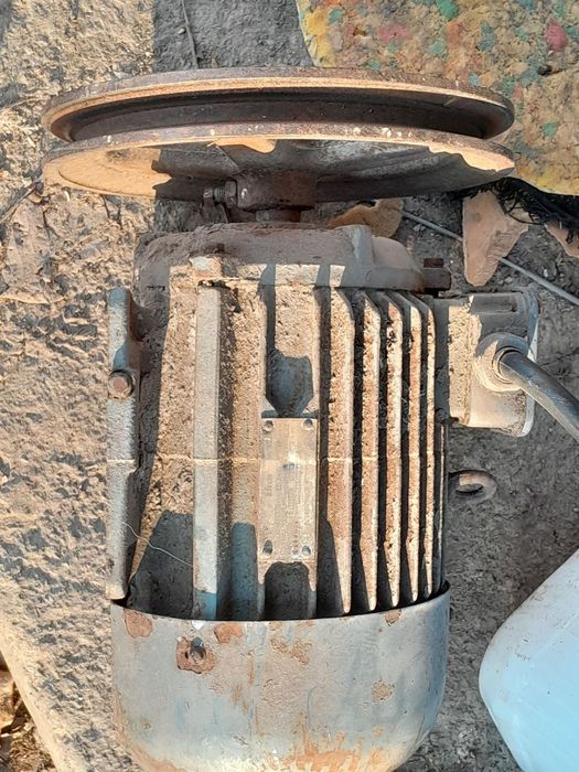 Електродвигун б/у