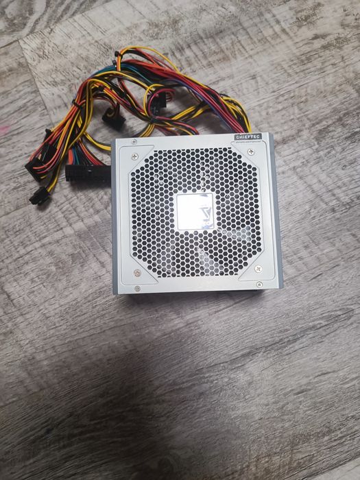Блок питания на компьютер