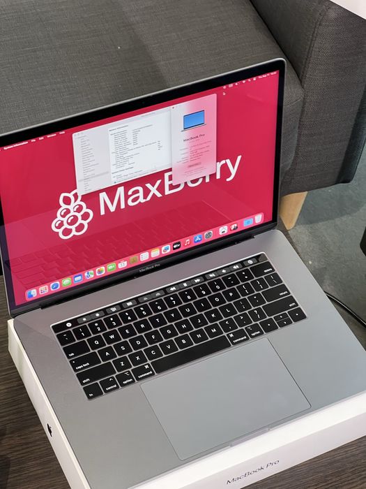 Macbook pro 15 2018 core i9 2.9ghz 16/512gb amd pro 560x 4gb