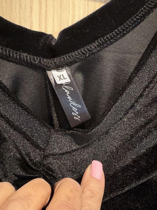 Czarny dres welurowy bluzka spodnie rozm 38/40