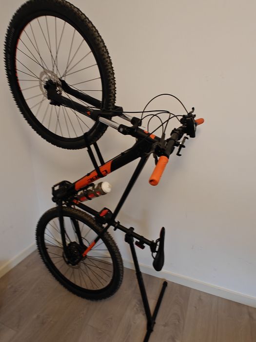 Suporte vertical de bicicleta