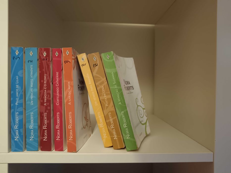 Mais livros em bom estado