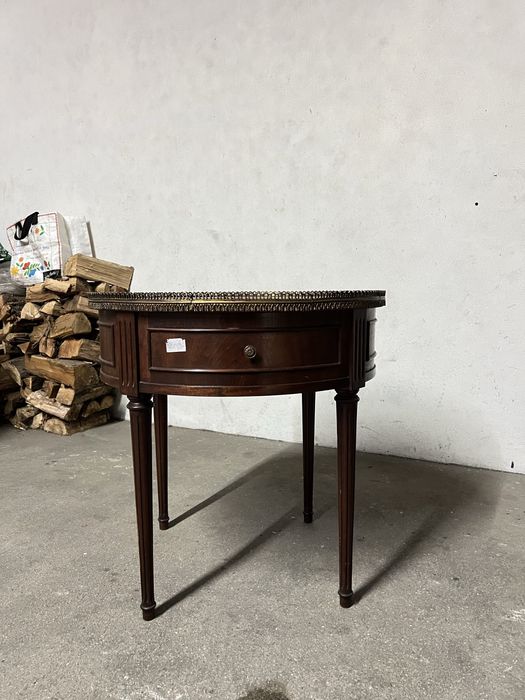Mesa vintage  Louis XVI
