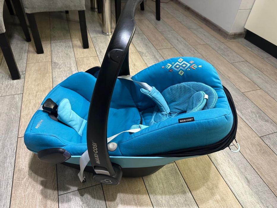 Автокрісло бренду Maxi Cosi