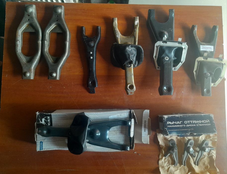 Вилки сцепления Газель УАЗ Волга: 300 грн. - Інші запчастини трансмісії ...