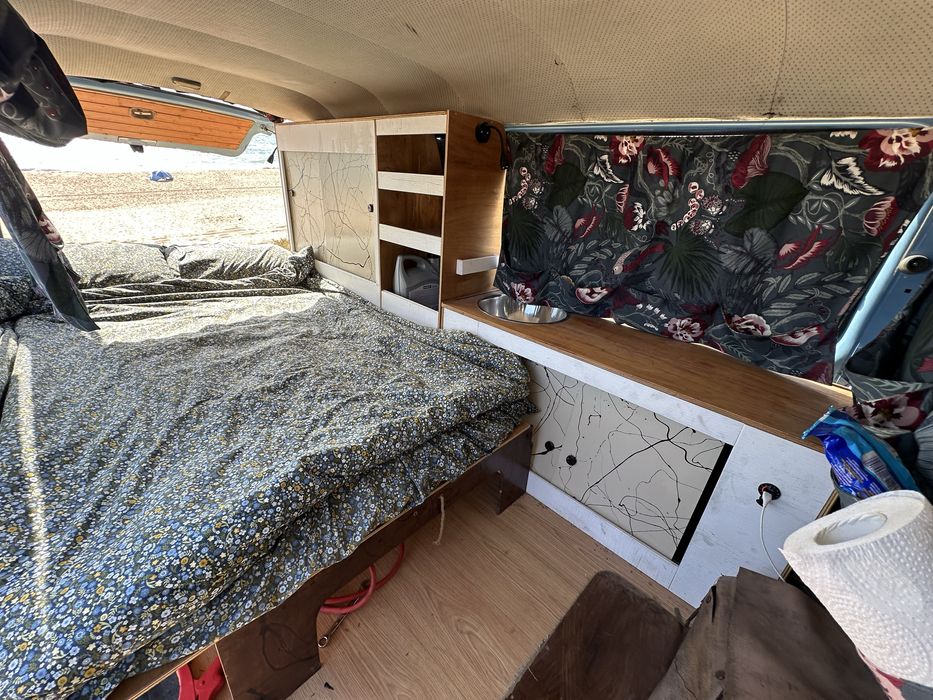 Legalizada - Bedford Seta Campervan