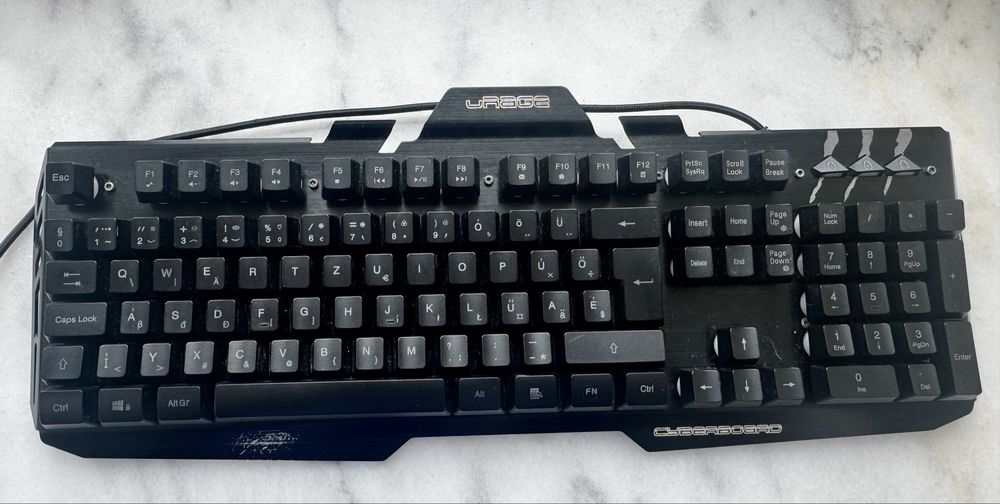 Клавіатура Hama ігрова з підсвіткою