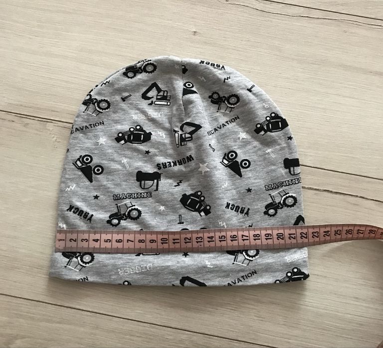 Комплект  шапка із хомутом на весну та осінь для хлопчиків  98/104/110