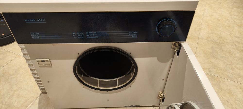 Máquina de secar roupa Hoover 314C