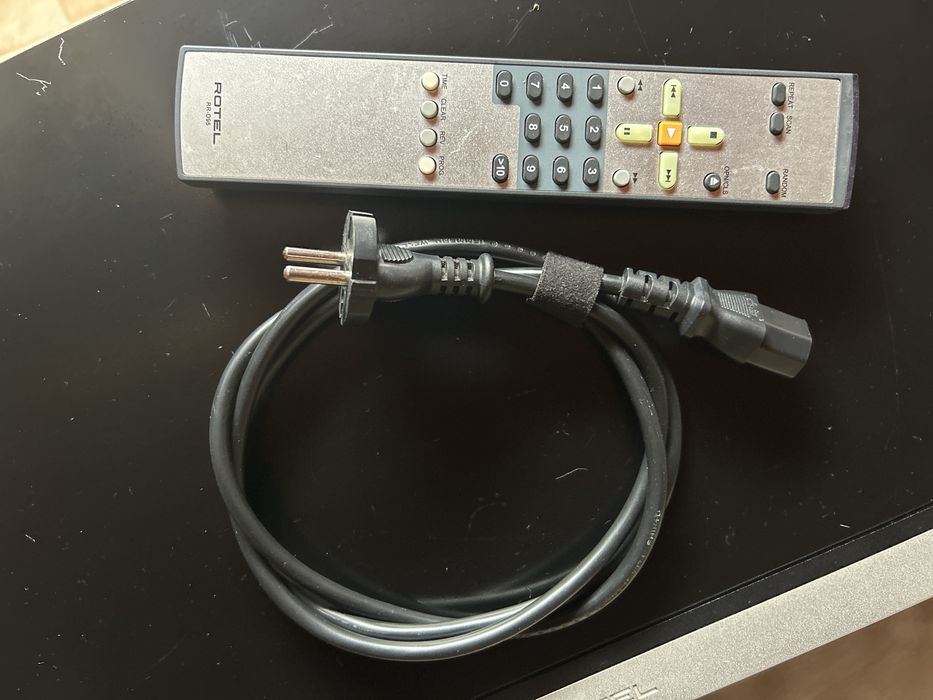 Leitor de CD ROTEL RCD-1072