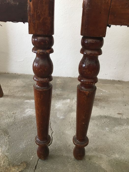 Conjunto duas cadeiras antigas