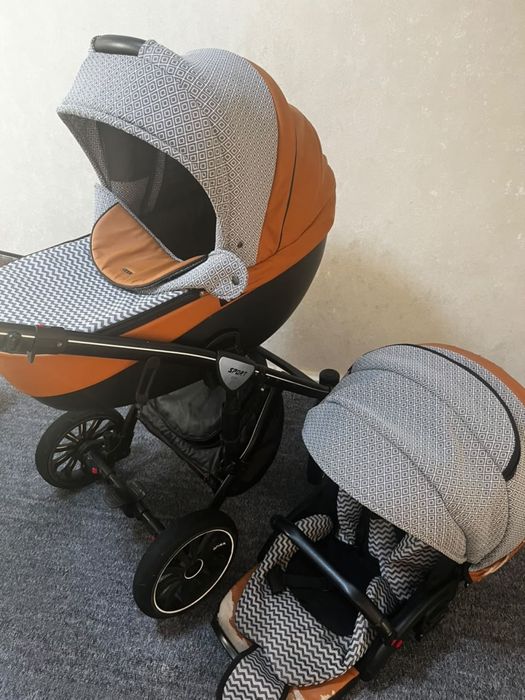 Продам дитячу коляску