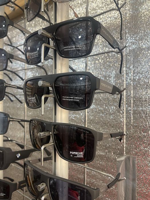Очки Porsche design , Ray-Ban Ferrari, Armani  в матовой оправе