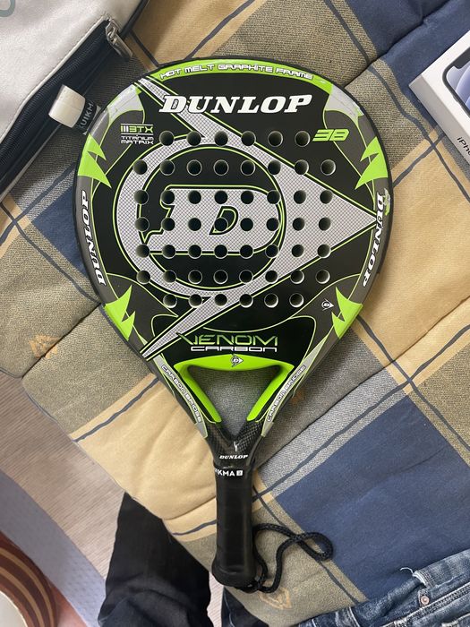 Raquete PADEL DUNLOP Venom Carbon (Precisão)