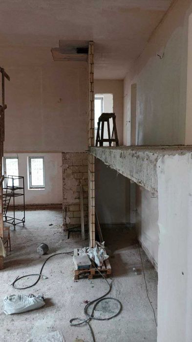 Продаж двоповерхового будинку в селі Таценкі, Обухівський район