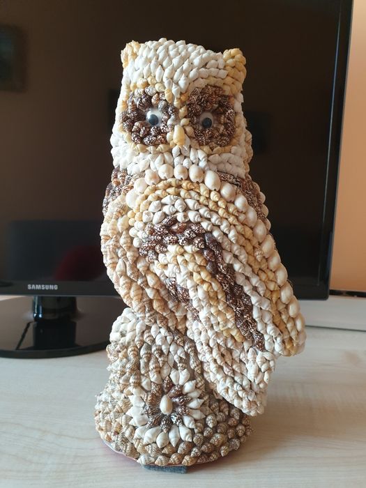 Miszelki muszle Sowa z muszelek 28cm