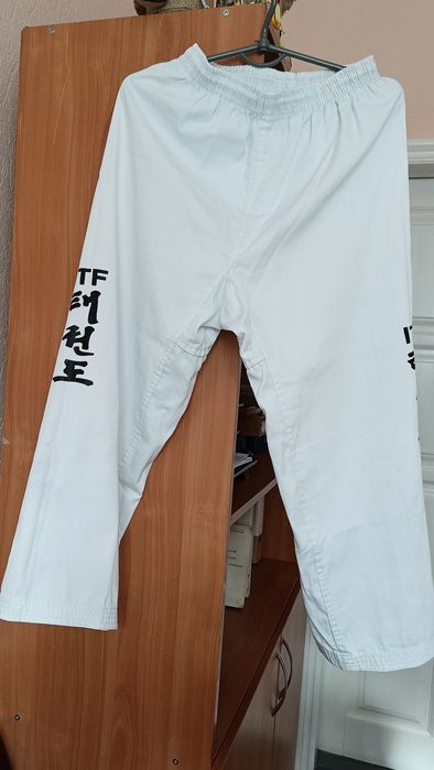 Костюм, добок для Taekwondo