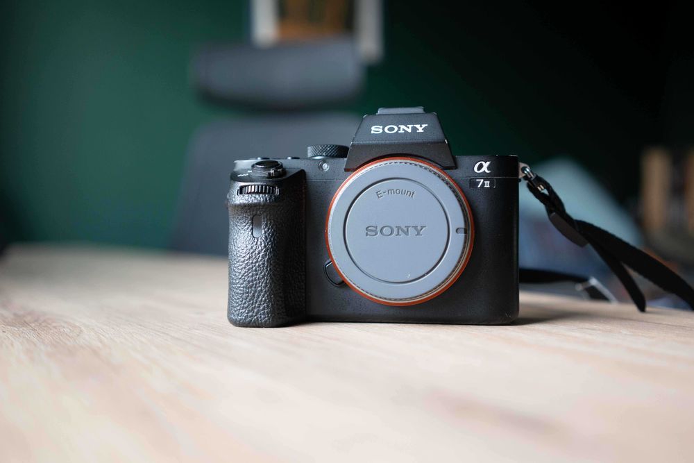Aparat Sony A7 II, 4 baterie