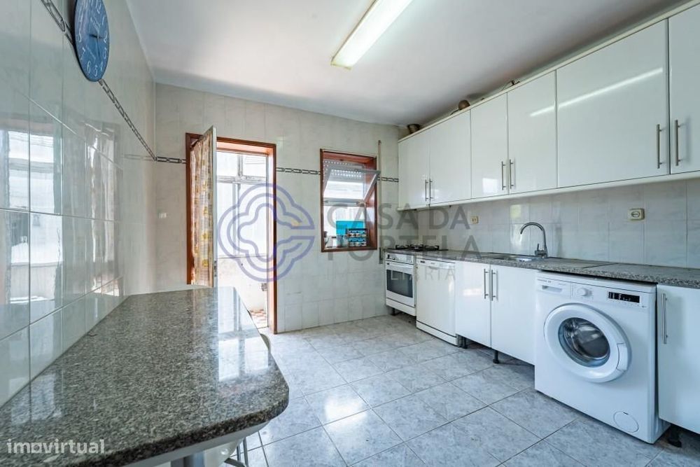 Apartamento para venda no Centro da Cidade da Maia T2+1