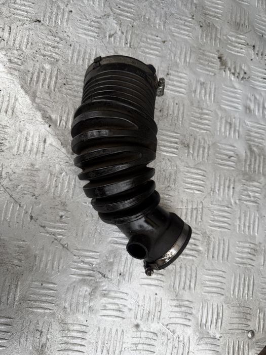 Гофра 2.7 патрубок Джип чероки 04год jeep cherokee wj