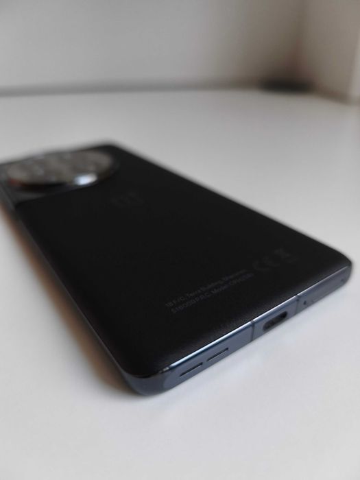 OnePlus 12 16/512GB