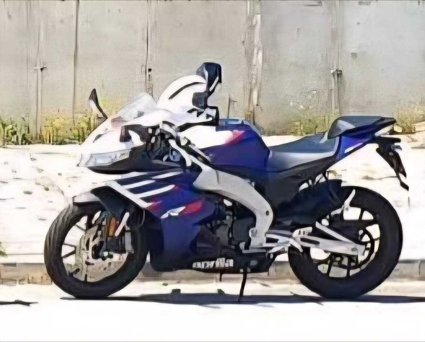 938590091Aprilia RS 125 (2021) – Apenas 9.500 km – Como Nova