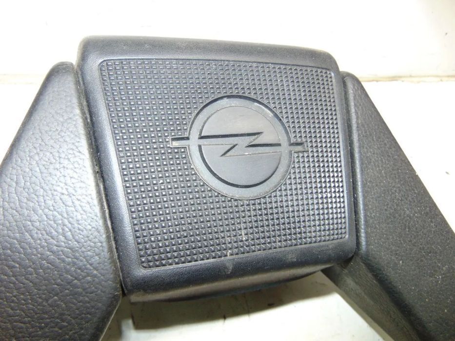 Opel Ascona/outros volante