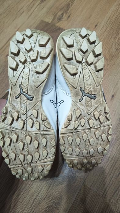 Buty piłkarskie turfy 38,5 Puma