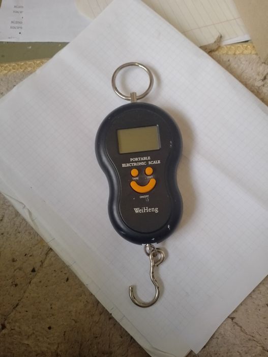 Весы электронные на батарейках 120 гр