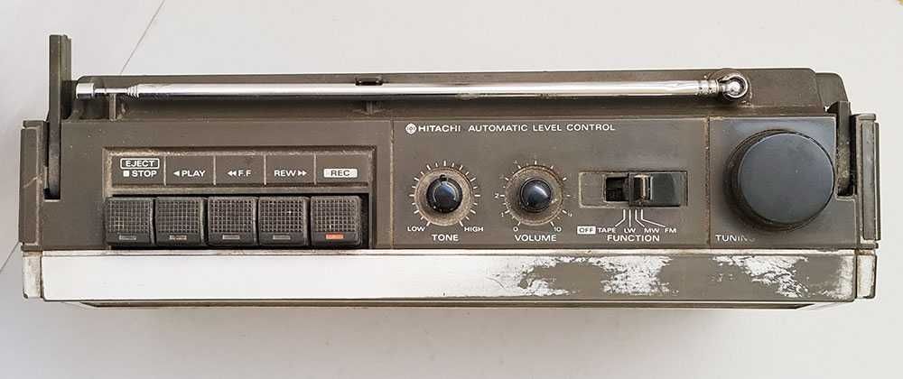 Radiomagnetofon Hitachi TRK-5501L FM/MW/LW CASSETTE RECORDER