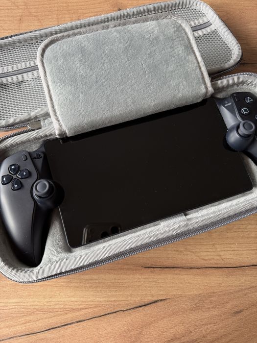 Ps portal czarny + etui