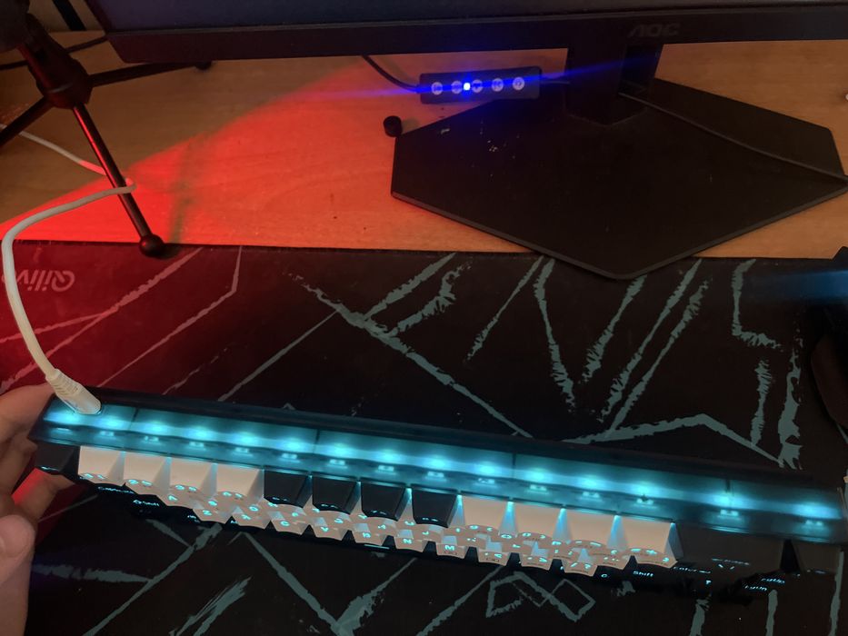 Vendo teclado semi novo