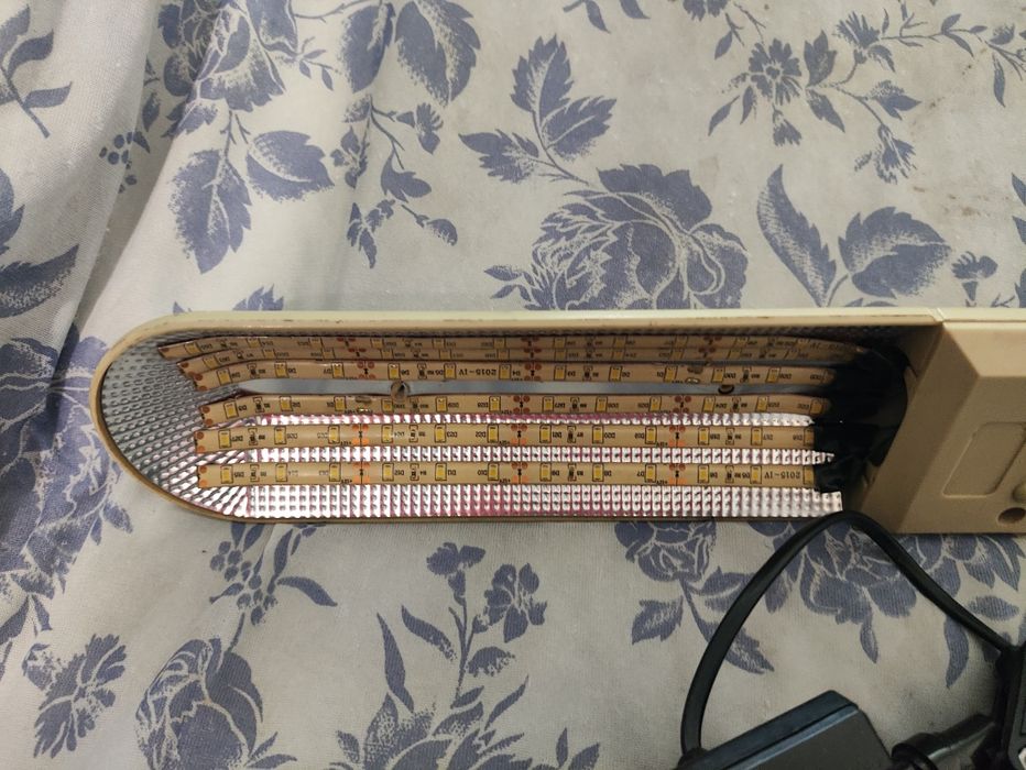 лампа настольная светильник поворотна led ccflгнучка