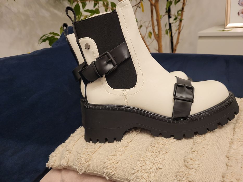 Buty nowe biało czarne 38