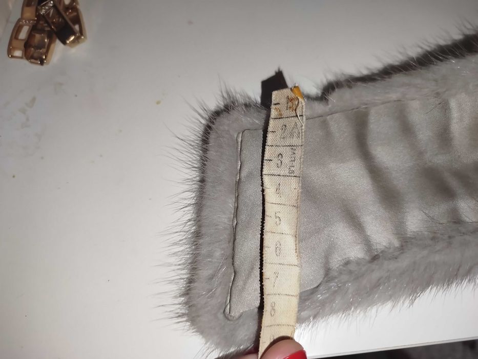 Комір або Як шалик норка сіра