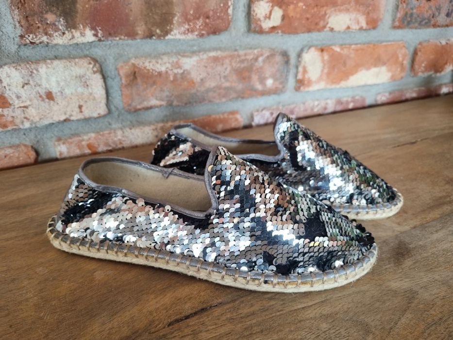 Cekinowe espadryle