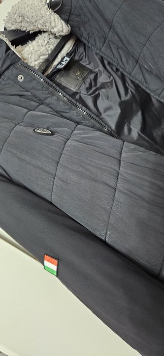 Armani kurtka parka L/XL kaptur czarna kaptur tommy armani boss edycja limitowana piękna