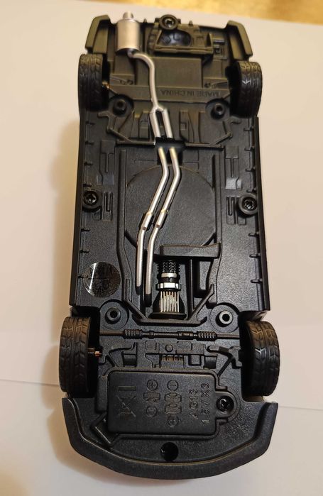 Nissan Skyline R34 GT-R - SKALA 1:32 - szary połysk